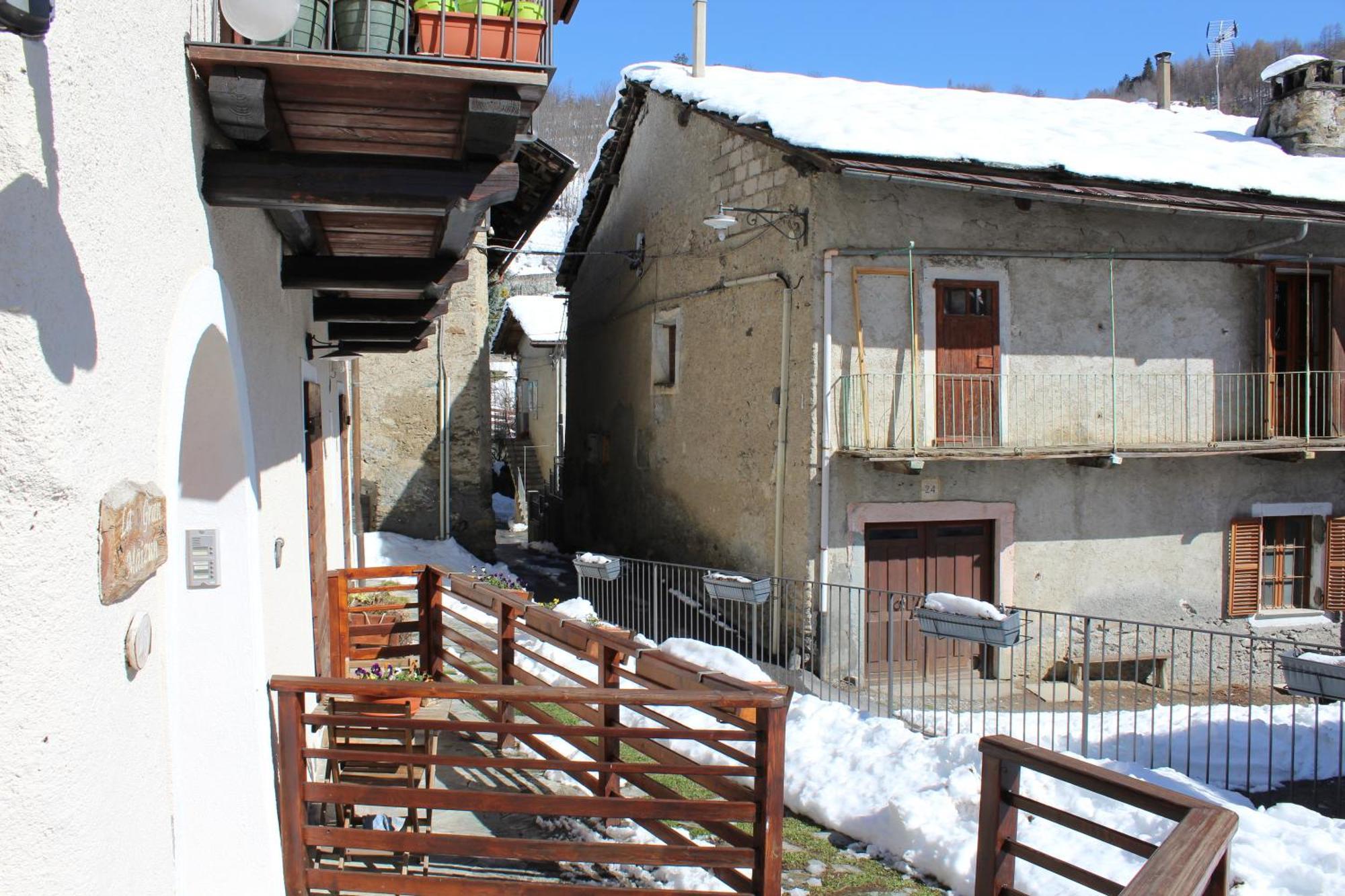 San Marco Lodge Apt Mountain Retreat - Happy Rentals Oulx Buitenkant foto